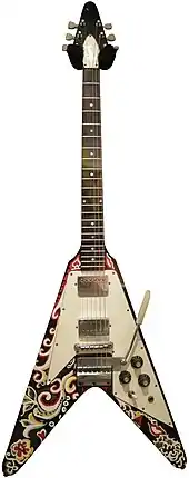 Guitare Gibson Flying V 1967 ayant appartenu à Jimi Hendrix, et peinte par ses soins.