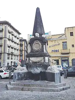 Fontaines-obélisques, Naples.