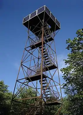 Tour d'observation au sommet du mont Davis