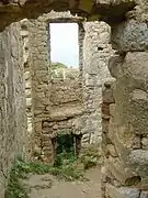 Vue de l'intérieur des ruines.