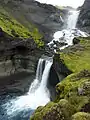 La chute d'eau et les débris de l'arche en 2013.