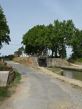 Écluse d'Ognon sur le canal du Midi