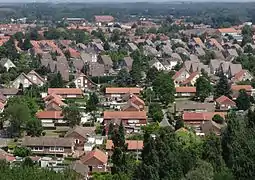 La cité vue depuis les terrils nos 116 et 117.