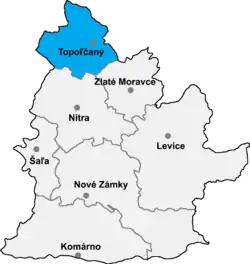 Locatisation du district de Topoľčany   dans la région de Banská Bystrica (carte interactive)