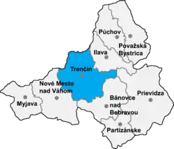 Localisation du district de Trenčín  dans la région de Trenčín (carte interactive)