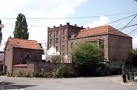 Ancienne minoterie vue de la rue des Mayeurs