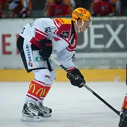 Description de l'image Olivier Setzinger in TopScorer jersey - Lausanne HC.jpg.