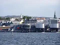 Le musée vu depuis la mer