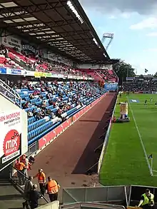 tribune assise de l'Olympia