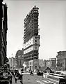 One Times Square en construction, en 1903.
