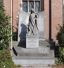 Monument aux morts.