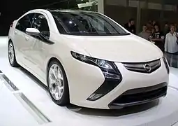 Opel Ampera.