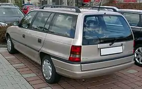 Opel Astra F Caravan (1994–1998)