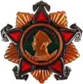 Ordre de Nakhimov de 1re classe.