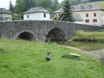 Le pont routier sur l'Arangorena.