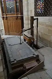 L'orgue de chœur.