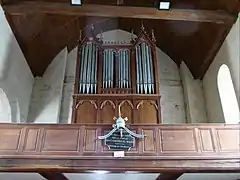 Orgue de tribune.