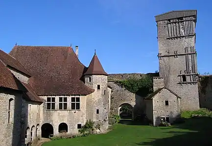 Le château d'Oricourt, le château fort du XIIe siècle le mieux conservé en Franche-Comté.