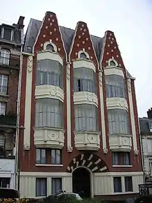 Oriels de l'école de musique de Saint-Quentin (Aisne).