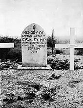 Sépulture initiale de Harold Cawley à Gallipoli. La date de décès indiquée (24 septembre, au lieu du 23) est due à la possibilité qu'il ait été tué juste après minuit.