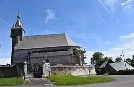 L'église en restauration en mai 2023.