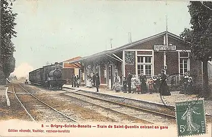 Carte postale de la gare en 1910,  détruite pas les Allemands en octobre 1918.