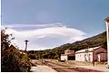 Nuage d'onde orographique visible au-dessus des montagnes corses depuis la gare de Corte