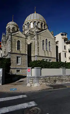 Coupoles de l'église russe de Biarritz.