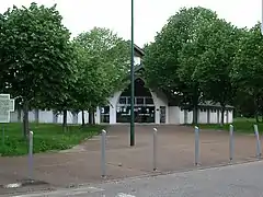 Église Sainte-Bernadette (quartier du Petit-Chantilly).