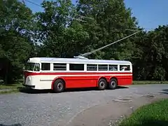 Un trolleybus.