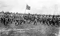 Guillaume II et son état-major passant en revue le XVe corps ottoman en Galicie, juillet 1917