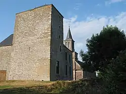 La tour de justice et l'église.