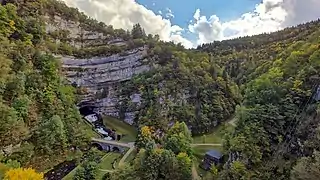 La reculée de la source de la Loue.