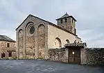 Église Notre-DameRemarque 1 : Il y a une erreur de nom sur la base Mérimée. Il n'y a pas d'église Saint-Pierre