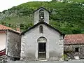 Chapelle dans le village d'Ourde.