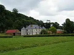 Château-ferme entre Outrebois et Boisbergues.