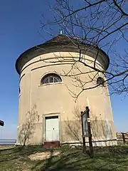 Chapelle de Tous-les-Saints à Petrohrad.