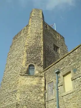 Une photo de la tour de Saint-George, prise en 2007