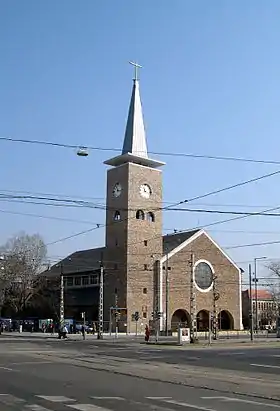 Image illustrative de l’article Église paroissiale Saint-Antoine-de-Padoue (Bosnyák tér)