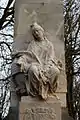 Statue de femme drapée, allégorie de la Ville de Paris et de la Douleur