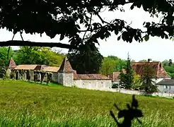 Périgueux rural : le château de Barbadeau.