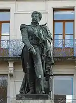 Statue de Pierre Daumesnil.