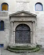 Hôtel-Dieu Saint-Esprit (ancien): Portail de l'ancienne chapelle