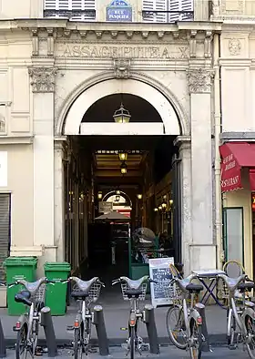 Passage Puteaux au no 28.