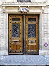 Porte cochère au no 3.