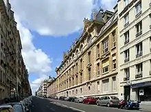 Vue de la rue et de l'Institut national agronomique.