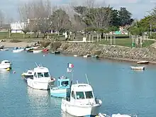 La Vie à Saint-Gilles avec la promenade Pierre Garcie-Ferrande