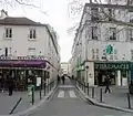 Entrée de la rue côté avenue Jean-Jaurès.