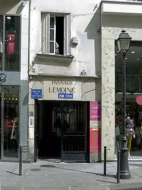 Entrée du passage Lemoine.