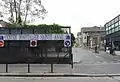 Entrée de l'hôpital Sainte-Anne, rue Broussais.